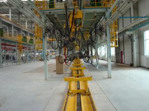 壓鉚機的壓鉚過程